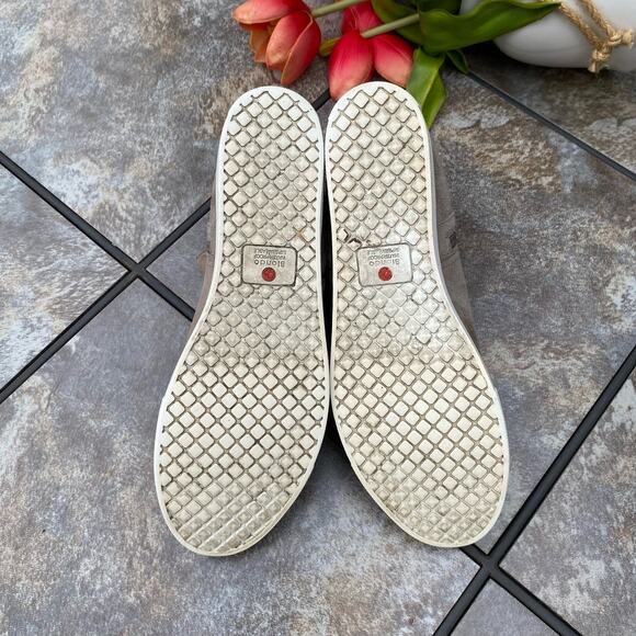 Blondo Taupe Suede Leather Georgette Waterproof Booties Womens Side Zip Size 9 - Picture 10 of 11